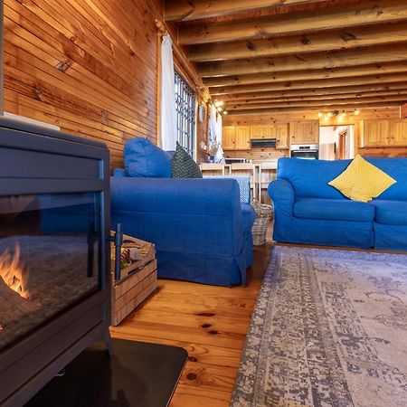 Lark House, Peaceful Mountain Home With Ocean Views And Power Backup Кейптаун Экстерьер фото